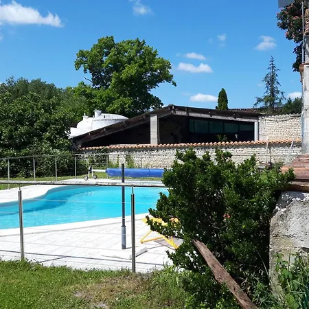 Belle Maison De Caractere Avec Piscine